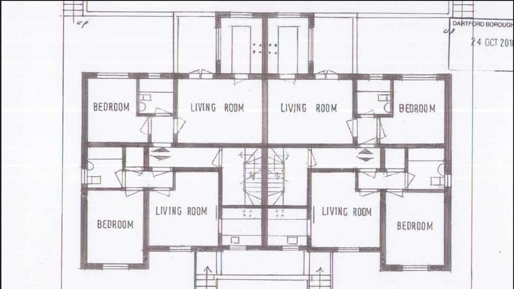 Lot: 127 - FREEHOLD BUILDING COMPRISING SIXTEEN SELF-CONTAINED FLATS FOR INVESTMENT - 